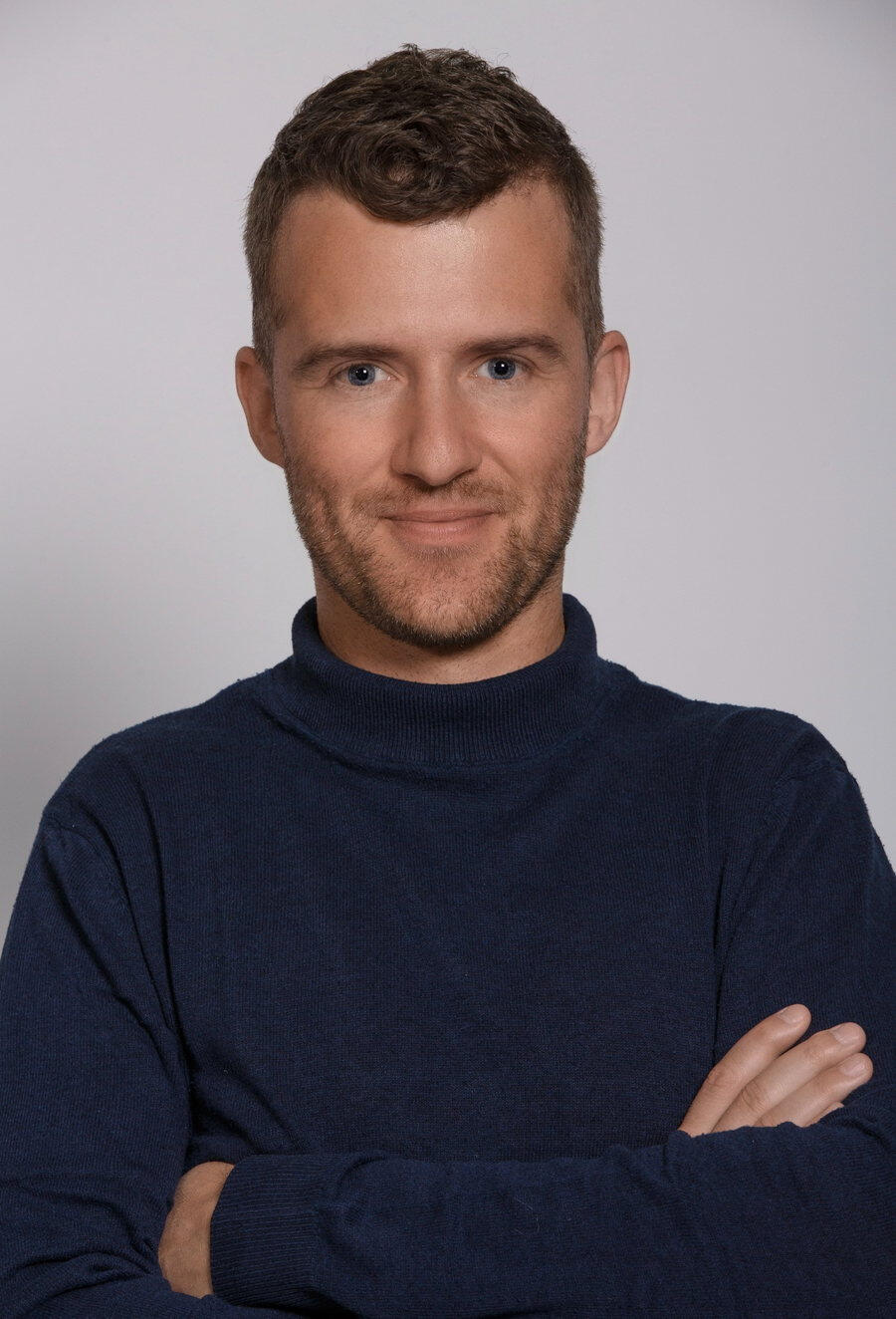 Raphael Lee, Inhaber Olteia Schweiz Raphael Lee ist der Inhaber von Olteia Schweiz, einer KMU-Unternehmensberatung aus 4600 Olten mit Spezialisierung auf Entwicklung von KMU im Bereich Finanzen, Organisation und IT.